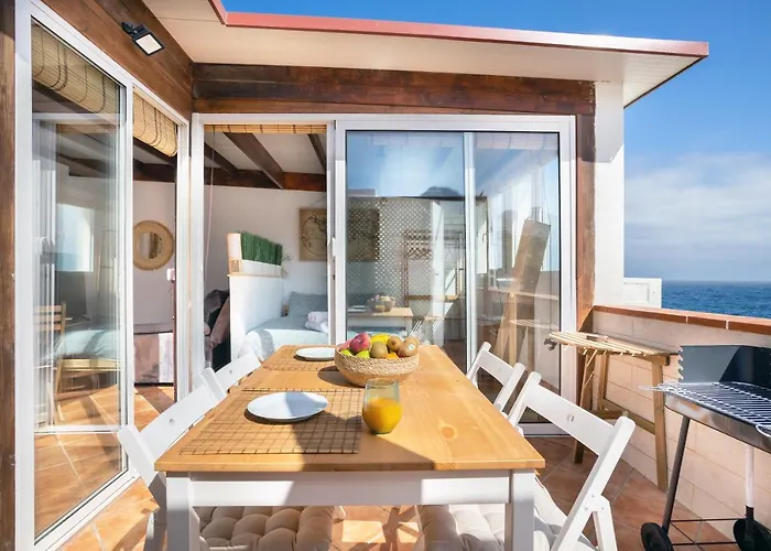 Aires De Jover サン・クリストバル・デ・ラ・ラグーナ